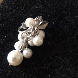 Vintage Lewis Segal faux pearl clipon earrings